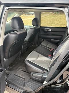 2020 Nissan Pathfinder SL