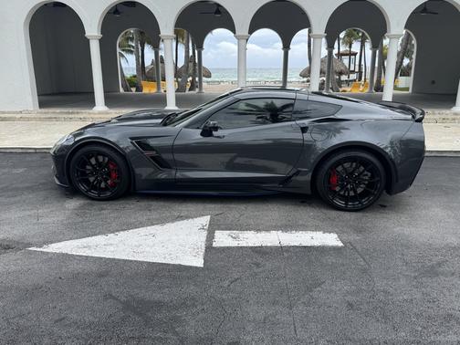 Gray 2018 Chevrolet Corvette Grand Sport