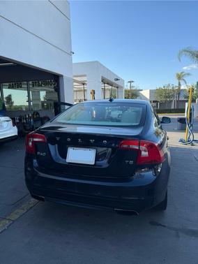 2016 Volvo S60 T5 Drive-E Premier