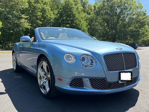 Blue 2015 Bentley Continental GT Base