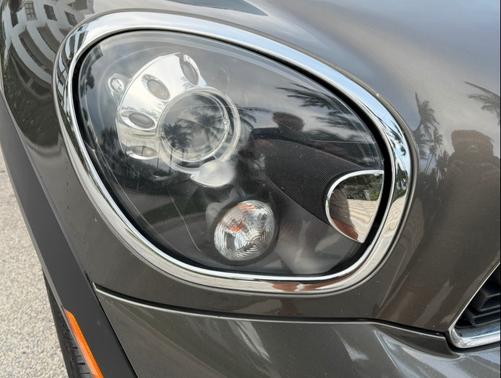 2012 MINI Cooper S Countryman Base