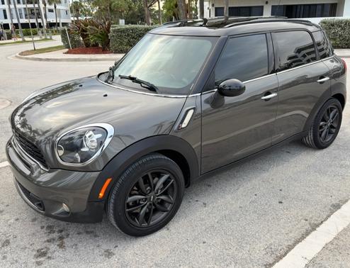 2012 MINI Cooper S Countryman Base