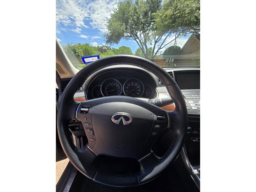2010 INFINITI M35 Base