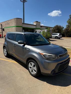 Silver 2015 Kia Soul Base