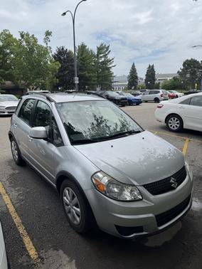 2011 Suzuki SX4 Premium