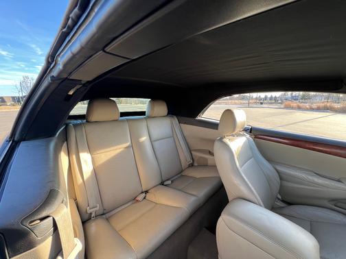 2006 Toyota Camry Solara SLE V6