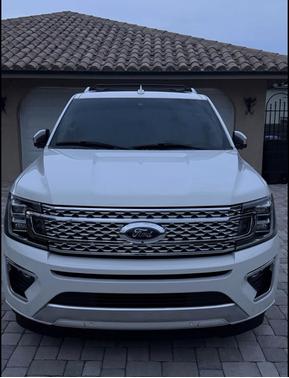 White 2021 Ford Expedition Platinum