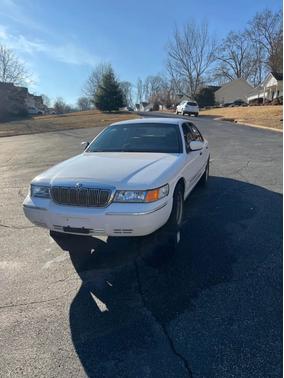 White 2000 Mercury Grand Marquis GS