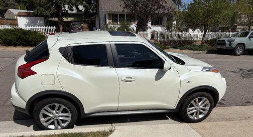 White 2012 Nissan Juke SL