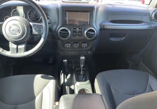Photo 3 of 10 of 2018 Jeep Wrangler JK Unlimited Sport