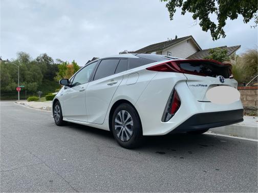 2020 Toyota Prius Prime XLE