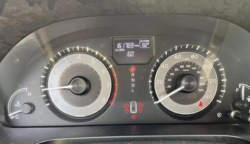 Red 2015 Honda Odyssey EX-L