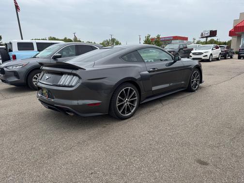 2019 Ford Mustang EcoBoost Premium