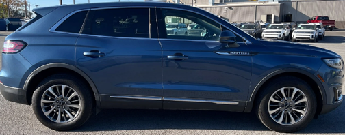 Blue 2019 Lincoln Nautilus Select