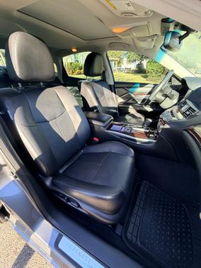 2018 INFINITI Q70 3.7 LUXE