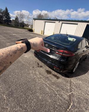 Black 2017 Ford Fusion SE