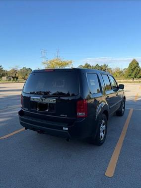 Black 2011 Honda Pilot LX