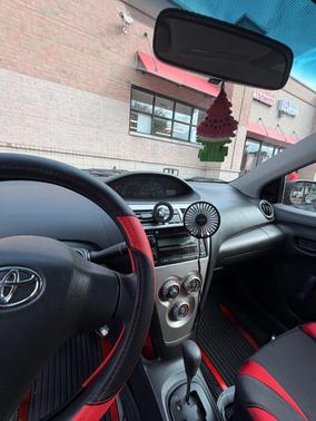 Red 2009 Toyota Yaris Base