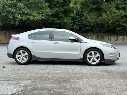 Silver 2014 Chevrolet Volt Base
