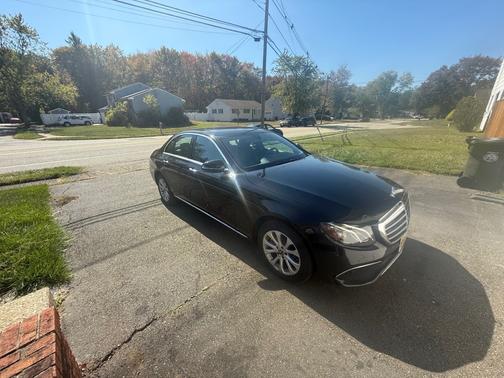 2019 Mercedes-Benz E-Class E 300 4MATIC