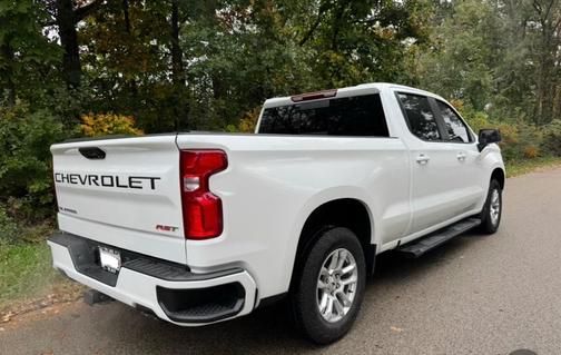 White 2024 Chevrolet Silverado 1500 RST