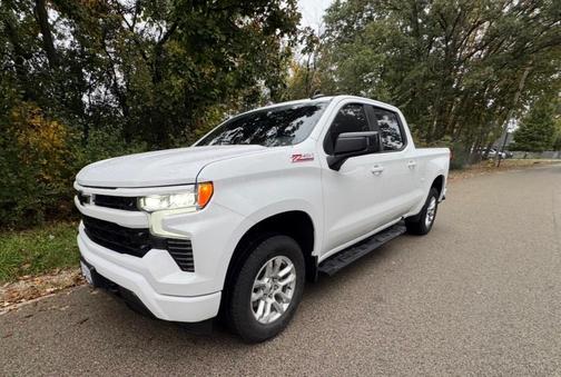 White 2024 Chevrolet Silverado 1500 RST