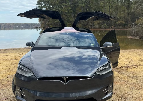 2017 Tesla Model X 90D