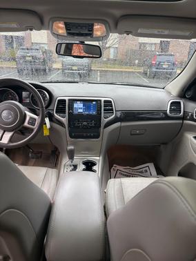 2012 Jeep Grand Cherokee Laredo