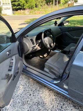 Blue 2011 Nissan Altima 2.5 S