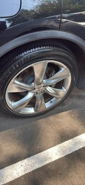 Black 2012 INFINITI FX50 Base