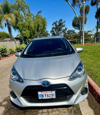 2015 Toyota Prius c Two