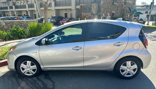 2015 Toyota Prius c Two