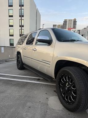 2011 Chevrolet Suburban 1500 LTZ