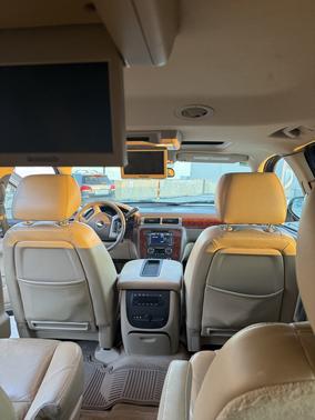 2011 Chevrolet Suburban 1500 LTZ