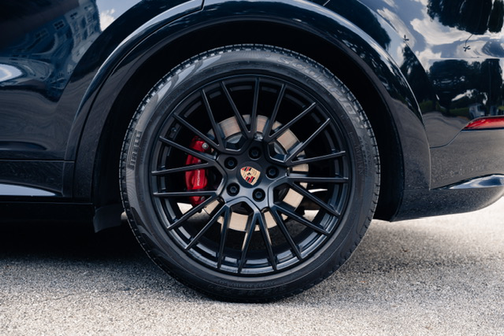 2021 Porsche Cayenne Cayenne GTS