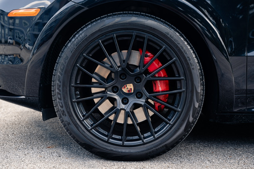 2021 Porsche Cayenne Cayenne GTS