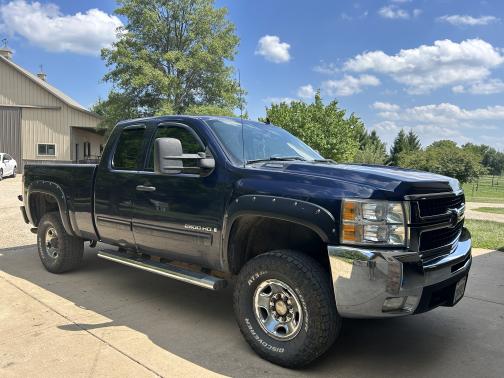 2009 Chevrolet Silverado 2500 LT Extended Cab