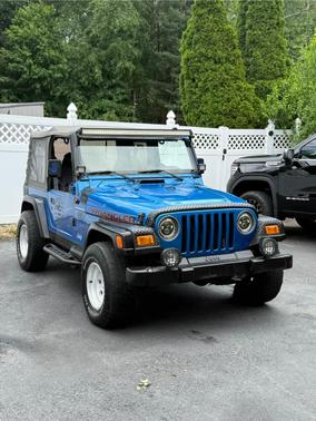 Blue 2002 Jeep Wrangler SE