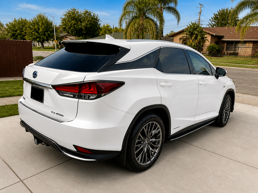 White 2021 Lexus RX 450h F SPORT Handling