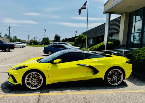 2020 Chevrolet Corvette Stingray w/2LT