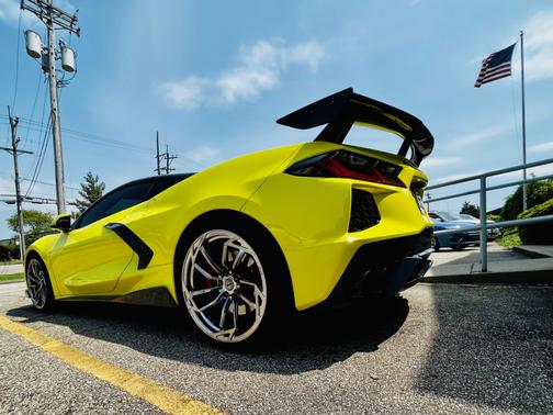 2020 Chevrolet Corvette Stingray w/2LT