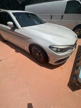 White 2017 BMW 530 i