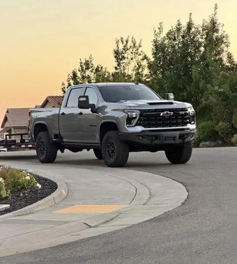 Gray 2025 Chevrolet Silverado 2500 ZR2