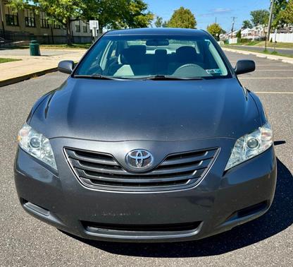 Gray 2009 Toyota Camry LE