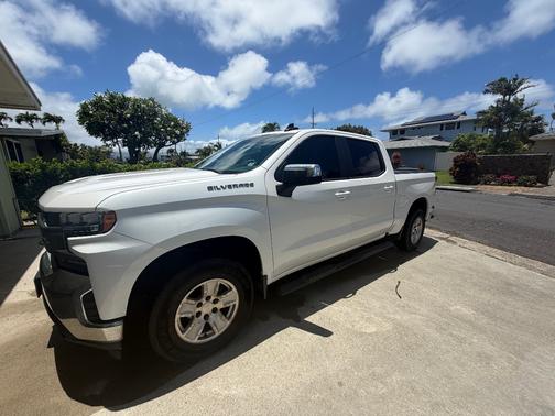 White 2019 Chevrolet Silverado 1500 LT