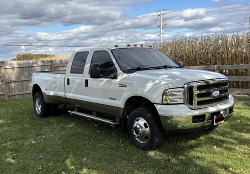 2006 Ford F-350 Lariat Crew Cab Super Duty