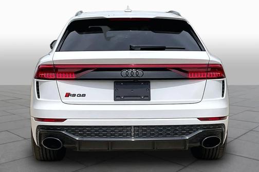 White 2023 Audi RS Q8 4.0T