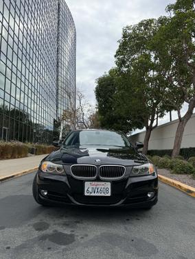Black 2009 BMW 328 i