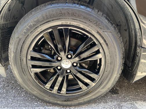 Black 2019 INFINITI QX60 Pure
