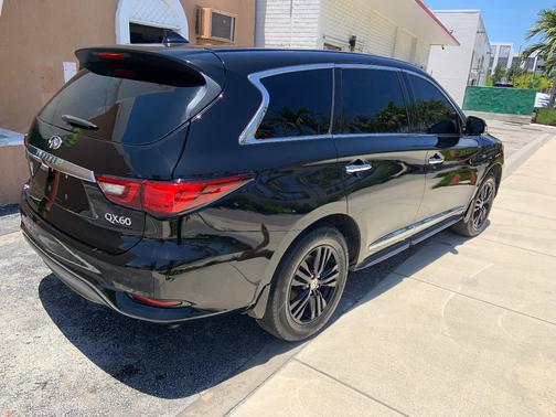 Black 2019 INFINITI QX60 Pure